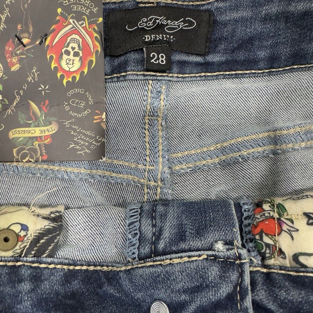 Ed Hardy Women Flare Jeans 28 NWT New York City Skull Eagle Embroidered Y2KDenim - Picture 9 of 14